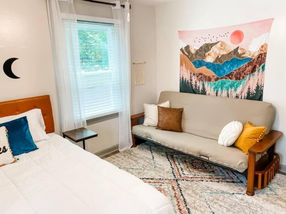 Blue Bungalow W/ Free Golf Cart 1/2 Mi From Square Covington Exterior foto